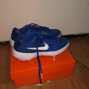Brand new Nike air baseball cleats